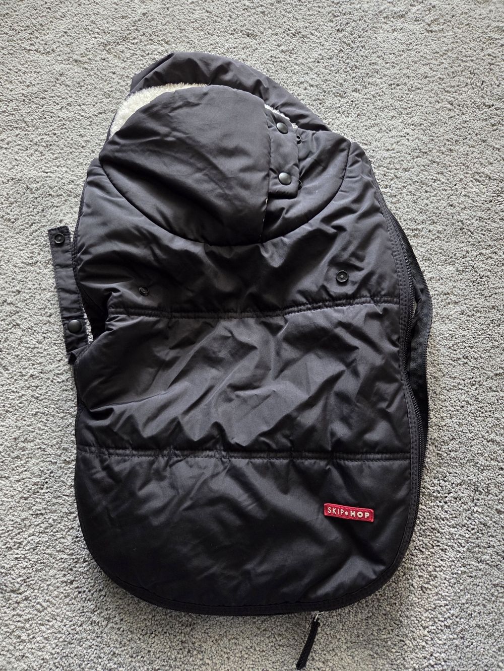 Skip Hop Black Car Seat Cover